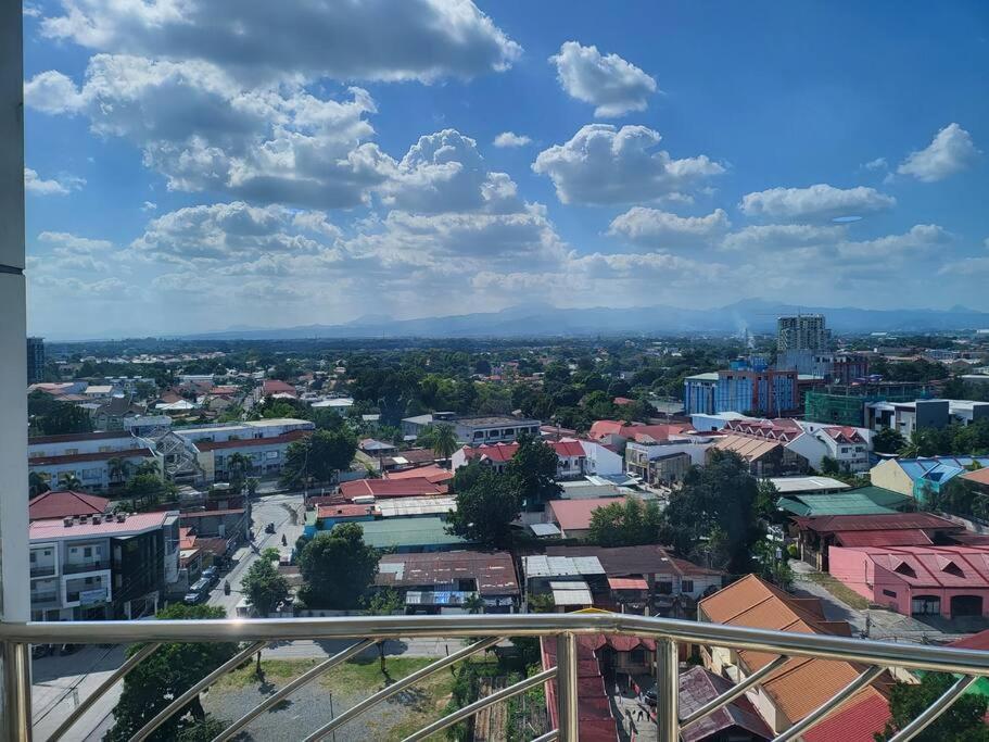 Kandi Tower 3, Premium 1Br With 2Cr & 2 Balcony. Angeles Exterior foto